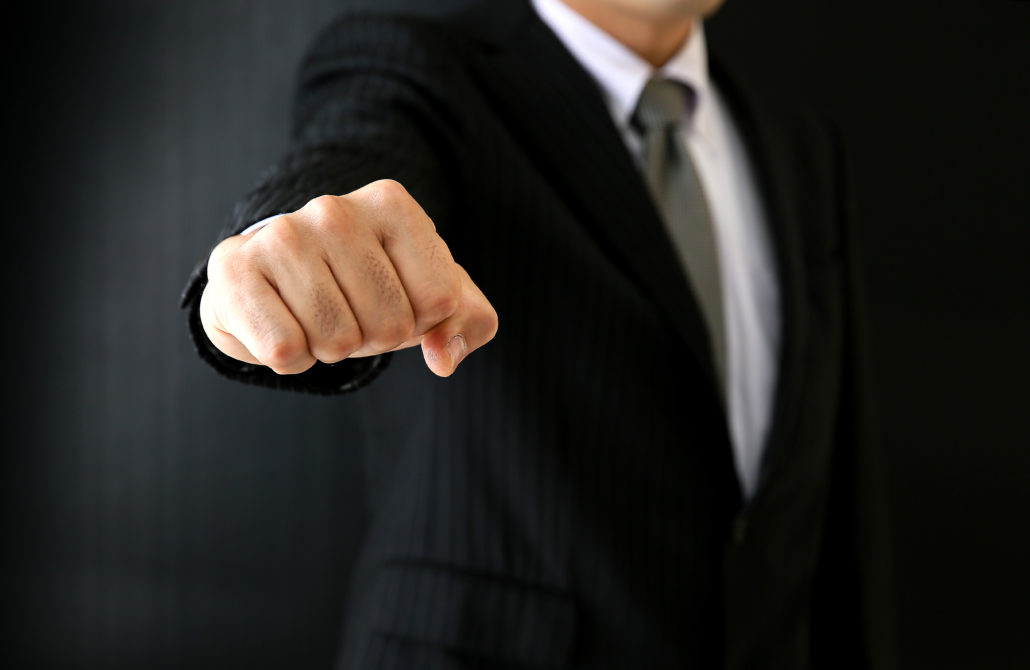 身体的暴力のパワハラ事件で損害賠償請求と未払残業代請求をして勝訴的和解が成立した事例 金沢合同法律事務所